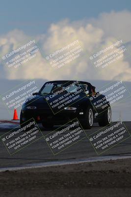 media/Mar-02-2025-Speed Ventures (Sun) [[ad7ca67825]]/Orange Group/Session 1/